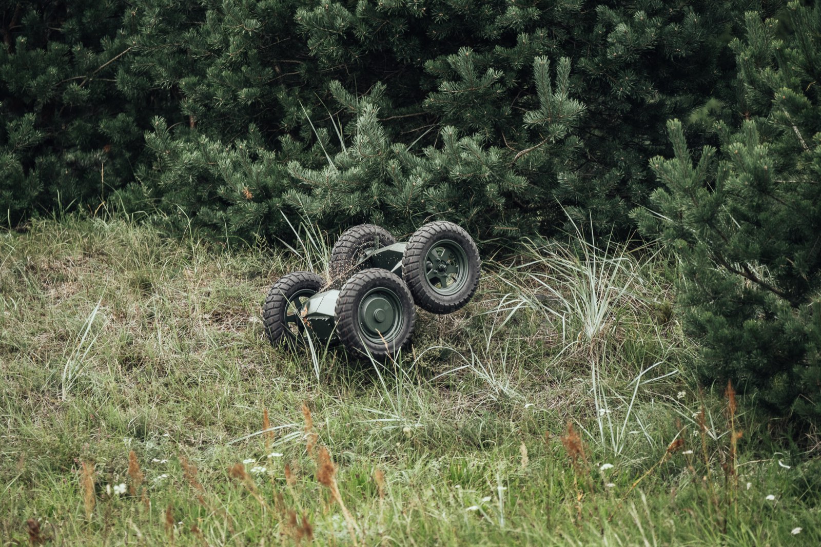 IRON HAYA UGV